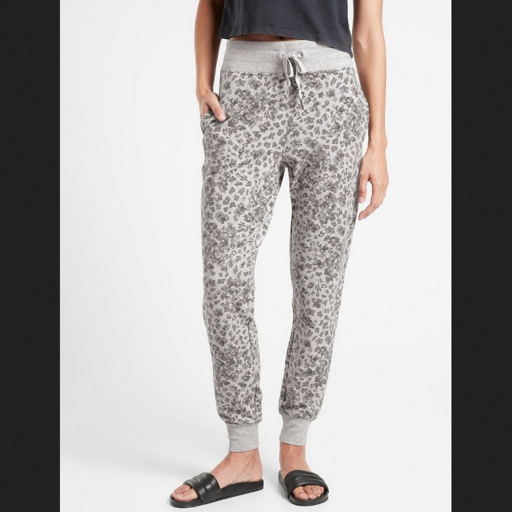 Athleta Heather Gray Printed Drawstring Waistband… - image 1